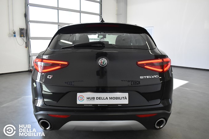 ALFA ROMEO Stelvio 2.2 Turbodiesel 190 CV AT8 Q4 Business